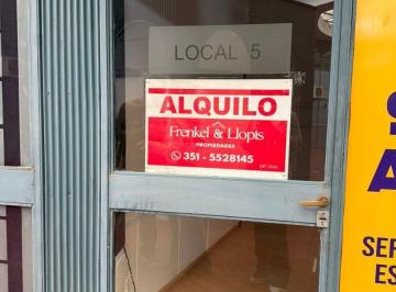 Foto · Se Alquila Local Comercial en Galeria Portofino