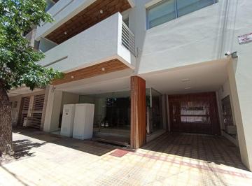 Departamento de 1 ambiente, La Plata · Monoambiente en Alquiler en 16 Entre 55 y 56