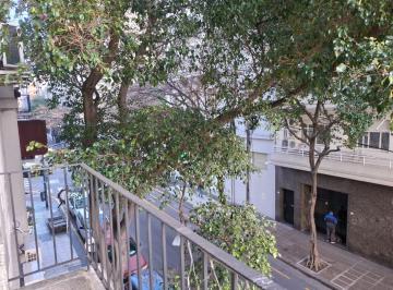 Departamento · 60m² · 3 Ambientes · Departamento en Venta - 3 Ambientes Al Frente con Balcón Corrido - Apto Profesional - Monserrat