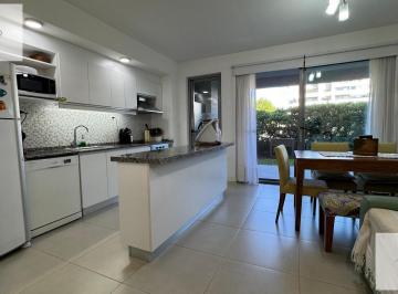 Departamento · 50m² · 2 Ambientes · 1 Cochera · Departamento 2 Amb en Planta Baja con Jardin.