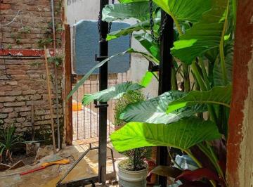 Casa · 246m² · 6 Ambientes · Venta Casa a Refaccionar en San Andres
