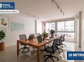 Oficina comercial · 79m² · 3 Ambientes · Oficina en Recoleta Permuta o Financiacion - Opción Cochera