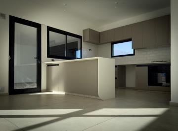 Casa · 198m² · 5 Ambientes · 2 Cocheras · Casa en Venta en Pampas de Manantiales, Planta Baja