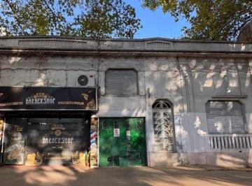 Terreno , La Plata · Lote con Casa a Restaurar o Demoler Sobre Av 44 E/2 y 3