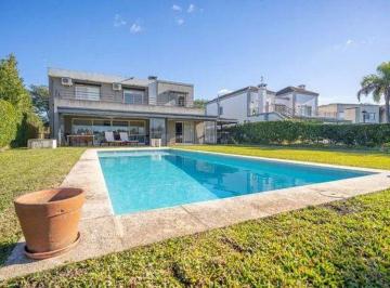 Casa · 231m² · 5 Ambientes · 2 Cocheras · Venta San Isidro Labrador Golf Tigre Villanueva