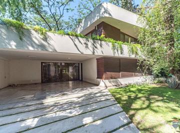 Casa · 427m² · 7 Ambientes · 3 Cocheras · Venta Casa 7 Amb en Parque Leloir Pileta Cocheras
