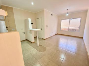 Departamento · 36m² · 2 Ambientes · Alquiler Departamento un Dormitorio con Patio. Villa Gobernador Galvez