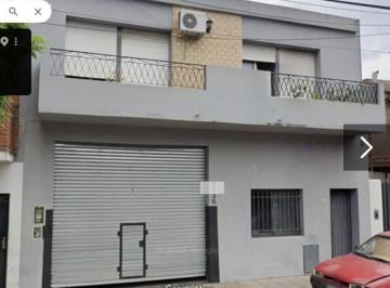 Local comercial · 160m² · Depósito en Alquiler