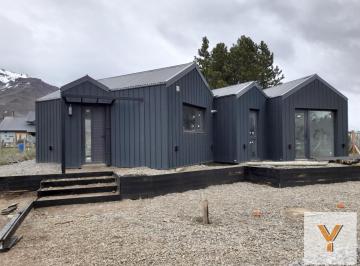 Casa · 76m² · 3 Ambientes · Casa en Venta - 2 Dorm. 1 Baño - 682,50 m² - Neuquén