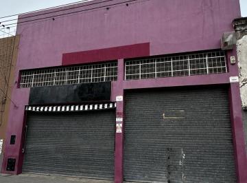 FRENTE DE 10 MTS. CALLE 72 N 1782 ENTRE 30 Y 31 · Venta de Galpon / Local Comercial en La Plata