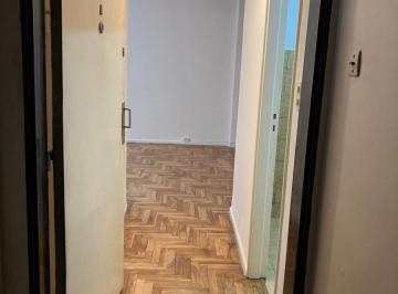 Departamento de 2 ambientes, Recoleta · Venta - 2 Amb Fte - Pacheco de Meloy Laprida - Recoleta