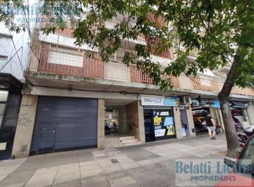 Departamento · 48m² · 3 Ambientes · Gran Oportunidaddepartamento de 3 Ambientes Al Frente con Baulera