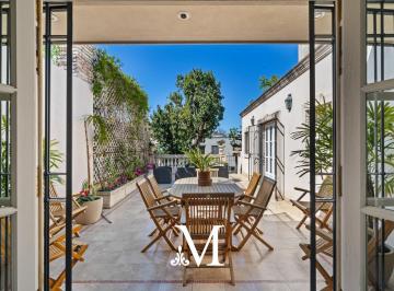 Casa · 662m² · 7 Ambientes · 2 Cocheras · Venta - Casa en Barrio Parque, 7 Ambientes, Ascensor, Patios y Terrazas, 2 Cocheras