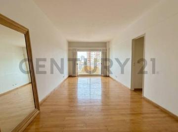 Departamento · 66m² · 3 Ambientes · 1 Cochera · Venta Departamento 3 Ambientes Palermo con Cochera Baulera Piso Alto Luminoso Oportunidad