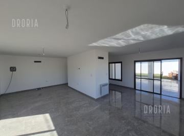 Casa · 141m² · 3 Ambientes · 2 Cocheras · Casa Sobre Terreno 275 m² Cub 140 m² en Cuestas de Manantiales (Leer Descripcion y Opciones de Pago!