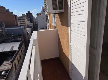 Departamento · 35m² · 5 Ambientes · Departamento - Alberdi