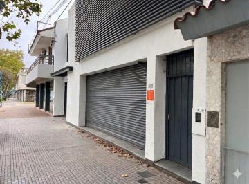 Local comercial · 700m² · 1 Cochera · Alquiler de Local Comercial/depositos/oficinas