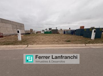 Terreno · 360m² · Lote en Venta Docta Apto Comercio