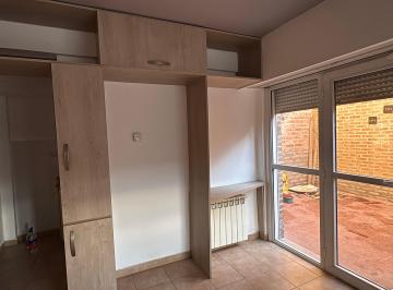 Departamento de 2 ambientes, Neuquén · Alquilo Departamento con Cochera