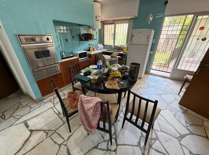 PH · 210m² · 3 Ambientes · 1 Cochera
