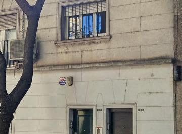 Casa · 89m² · 5 Ambientes · Casa - 3 Dorm. - Centro