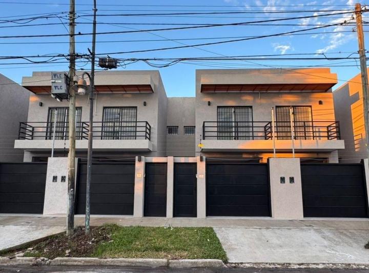 Casa · 75m² · 4 Ambientes