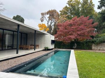 Casa · 246m² · 5 Ambientes · 2 Cocheras · Casa en Venta a Estrenar en Las Lomas de San Isidro. 3 Dorm. Pileta.