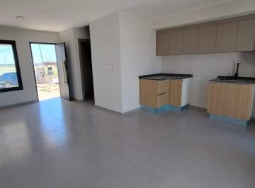 Casa · 90m² · 4 Ambientes · 1 Cochera · Duplex en Venta - Cuestas de Manantiales