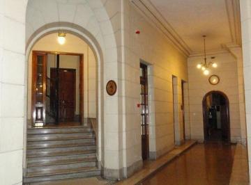 Oficina comercial · 90m² · 3 Ambientes · Oficina 90 m² (4 Amb) S/pueyrredón Esq. Corrientes