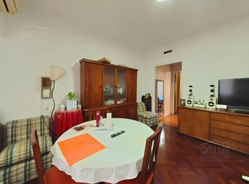 Departamento · 50m² · 2 Ambientes · Excelente Dos Ambientes en Floresta