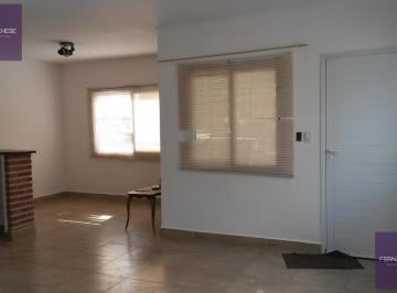 Departamento · 50m² · 2 Ambientes · Amplio Departamento en Alquiler en B° Sarmiento