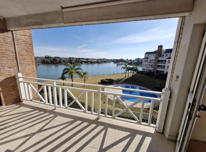 Departamento · 70m² · 3 Ambientes · 1 Cochera