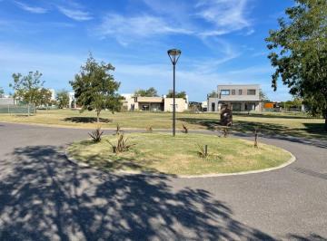 Terreno · 881m² · Venta de Lote en El Canton Golf