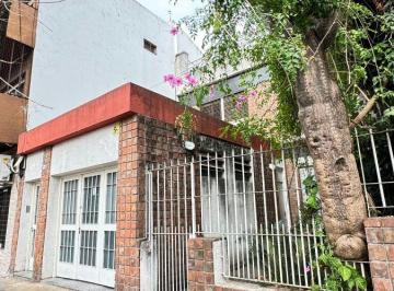 Casa de 5 ambientes, Flores · Venta Casa 5 Ambientes Flores con Jardin