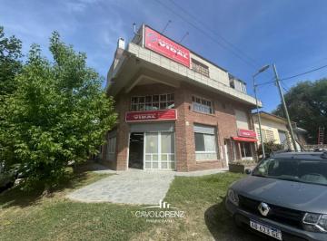 Bodega-Galpón · 202m² · Victoriano Montes 1102 - Excelente Galpon con Oficina en Esquina