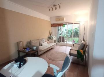 Departamento de 3 ambientes, Caballito · Dto. de 3 Ambientes con 2 Patios en Caballito. 60 m².