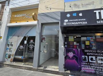 Local comercial · 121m² · 6 Ambientes · 240 m² Local Comercial en Alquiler | Bº General Paz