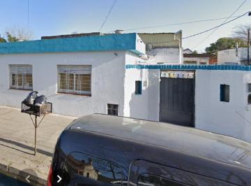 Departamento · 200m² · 2 Ambientes · Casa Multifamiliar - Ideal Emprendimiento. Oportunidad