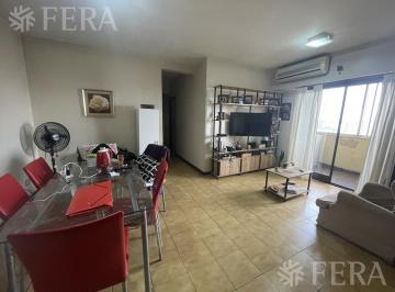 Departamento · 74m² · 4 Ambientes · Venta Departamento 4 Ambientes con Balcón en Avellaneda Centro