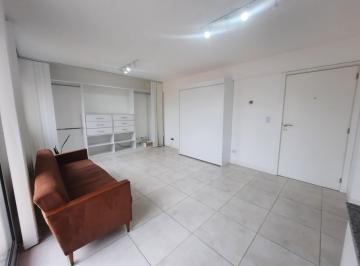 Departamento · 27m² · 1 Ambiente · Alquiler Monoambiente. San Martin 3060 2do F