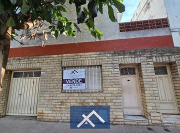 Casa de 6 ambientes, La Paternal · Casa en Venta en Paternal - Ideal Inversor
