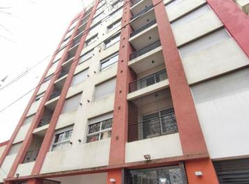 Departamento de 2 ambientes, La Plata · Alquiler Depto. 1 Dorm Moderno C/cochera - 60 E/ 2 y 3 - La Plata