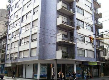 CAI-CAI-697_2 · Excelente 3 Ambientes con Dependencia Frente Balcon Servicios Centrales