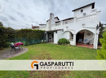 Casa · 165m² · 4 Ambientes · 3 Cocheras · Casa en Venta en Aranjuez Country Club - Apto Crédito