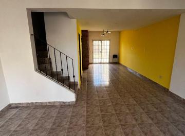 PH de 4 ambientes, Cipolletti · Duplex de 2 Dorm. en Alquiler