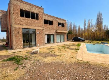 Casa de 7 ambientes, Vistalba · Casa en Venta en Vistalba, Luján de Cuyo