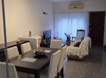 PH · 93m² · 3 Ambientes · 1 Cochera · Venta PH 3 Amb Quincho Jardin Haedo Norte