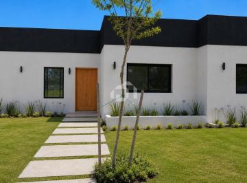 Casa · 145m² · 4 Ambientes · 2 Cocheras · Casa en Venta en Santa Sofía, Pilar del Este, Pilar