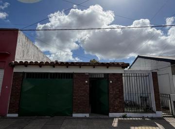 PH · 90m² · 3 Ambientes · 1 Cochera · PH Al Frente de 2 Dorm. | La Plata | en Venta