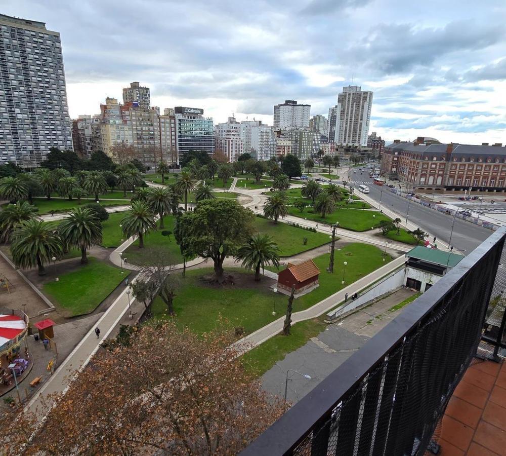 Excelente departamento de 3 ambientes en un 8vo piso con vista al mar